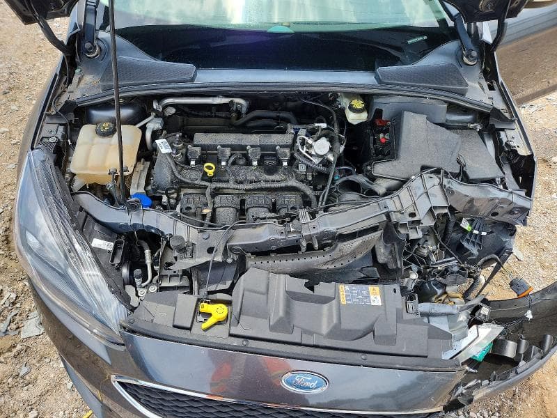 2017 FORD FOCUS SEL 11