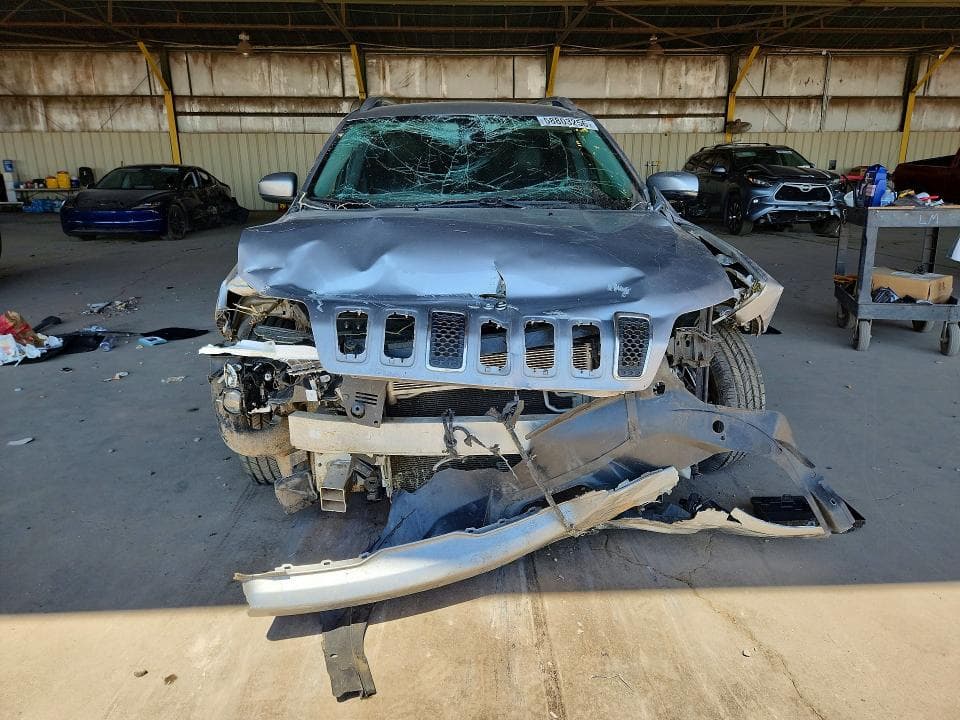 2019 JEEP CHEROKEE LIMITED 5