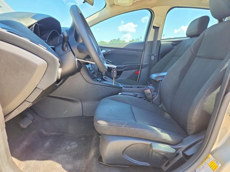 2017 FORD FOCUS SE 7