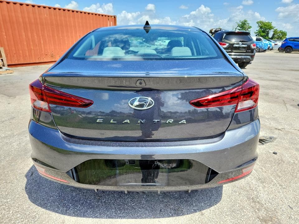 2020 HYUNDAI ELANTRA VALUE EDITION 6