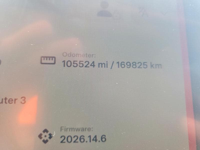 2023 TESLA MODEL Y 9
