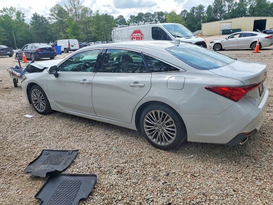 2022 TOYOTA AVALON LIMITED 2