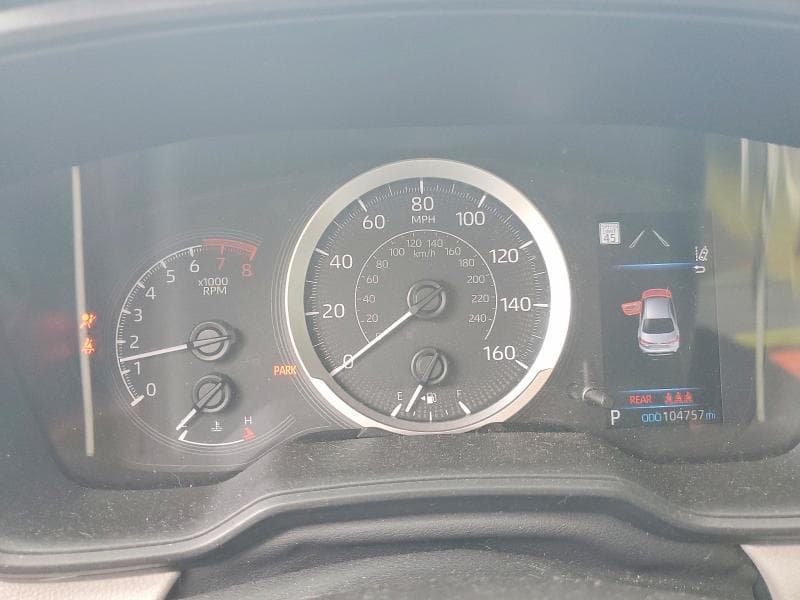 2021 TOYOTA COROLLA LE 9