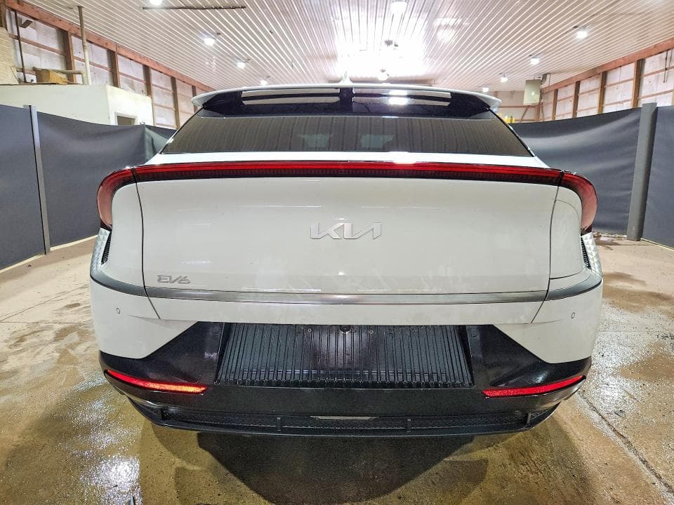 2024 KIA EV6 WIND 6