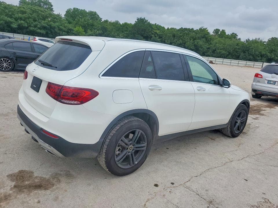 2020 MERCEDES-BENZ GLC 300 3