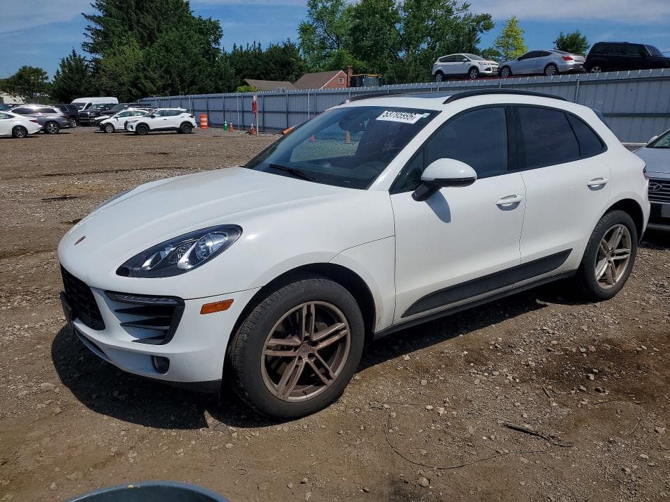 2017 PORSCHE MACAN - 1