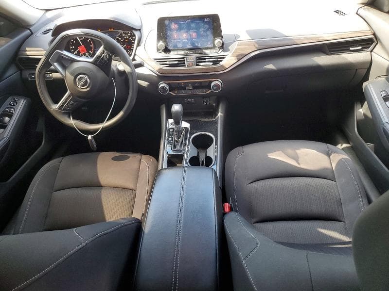2024 NISSAN ALTIMA SV 8