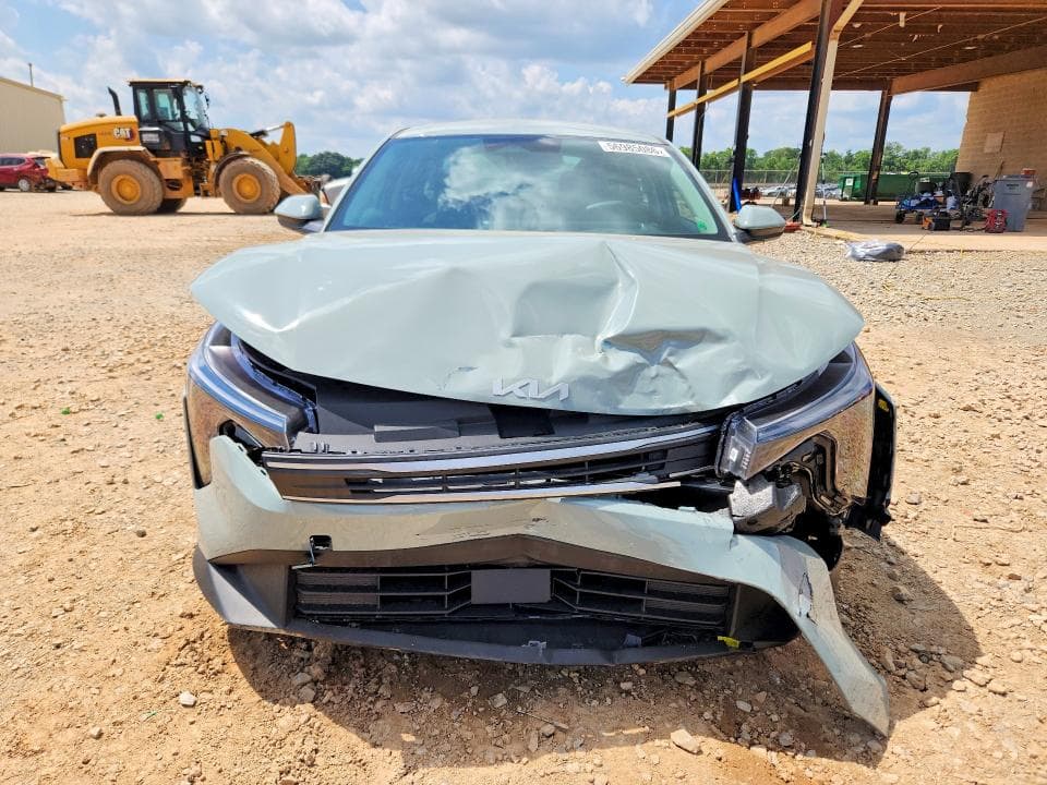 2026 KIA K4 LXS 5