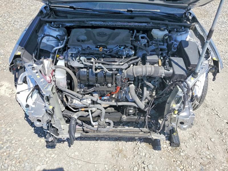 2025 TOYOTA CAMRY LE 11