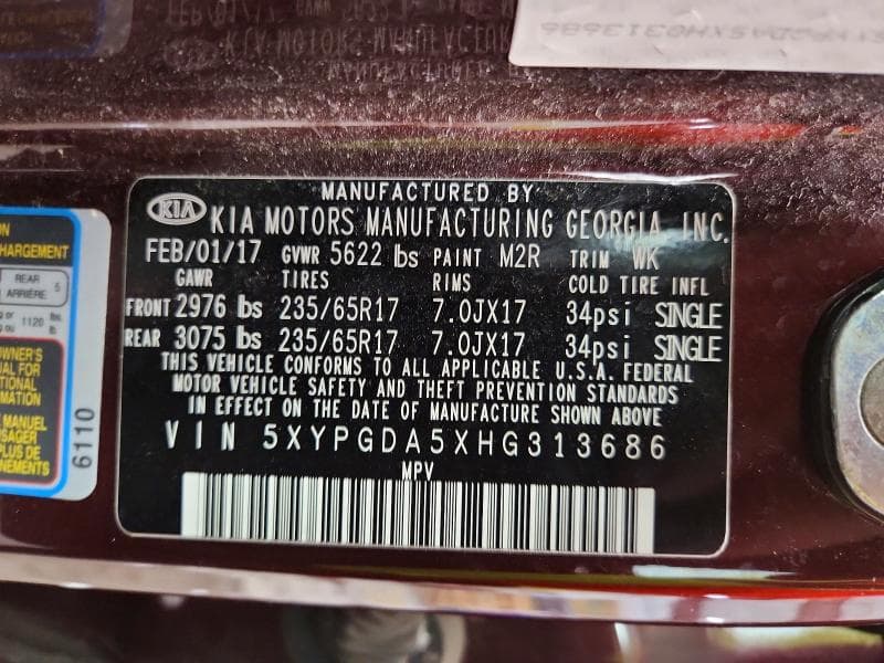 2017 KIA SORENTO LX V6 13
