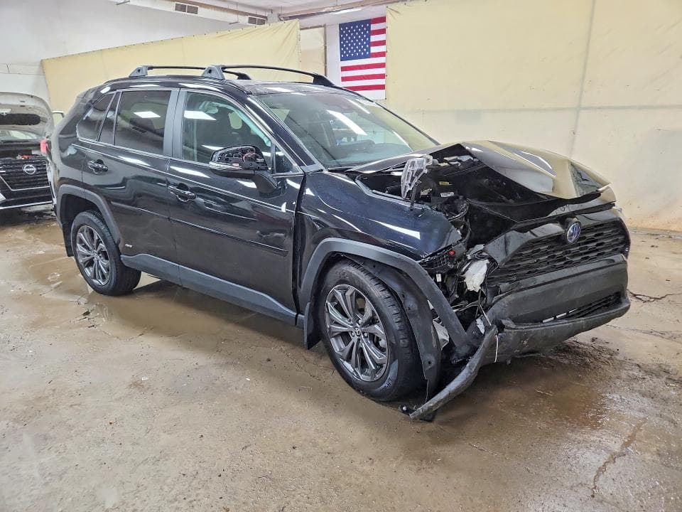 2024 TOYOTA RAV4 XLE PREMIUM 4