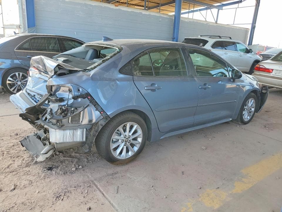 2021 TOYOTA COROLLA LE 3