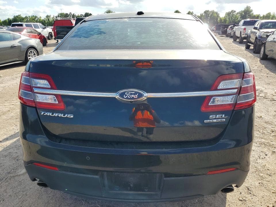 2017 FORD TAURUS SEL 6