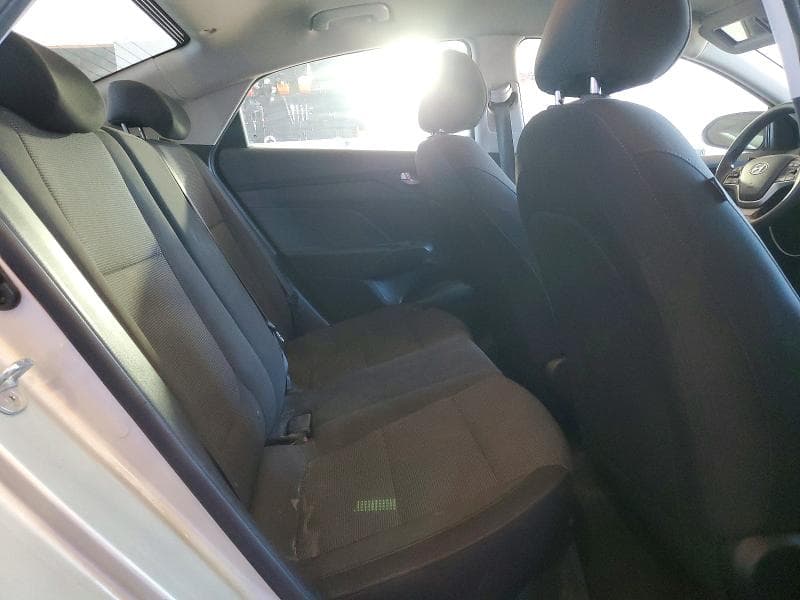 2019 HYUNDAI ACCENT SE 10