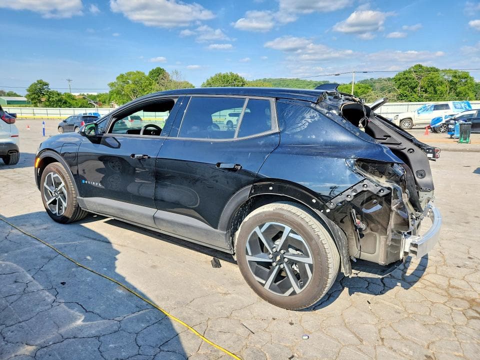 2025 CHEVROLET EQUINOX LT 2