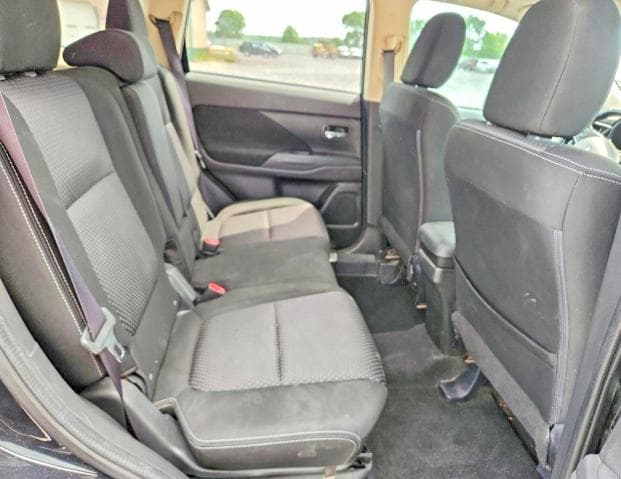 2017 MITSUBISHI OUTLANDER ES 11