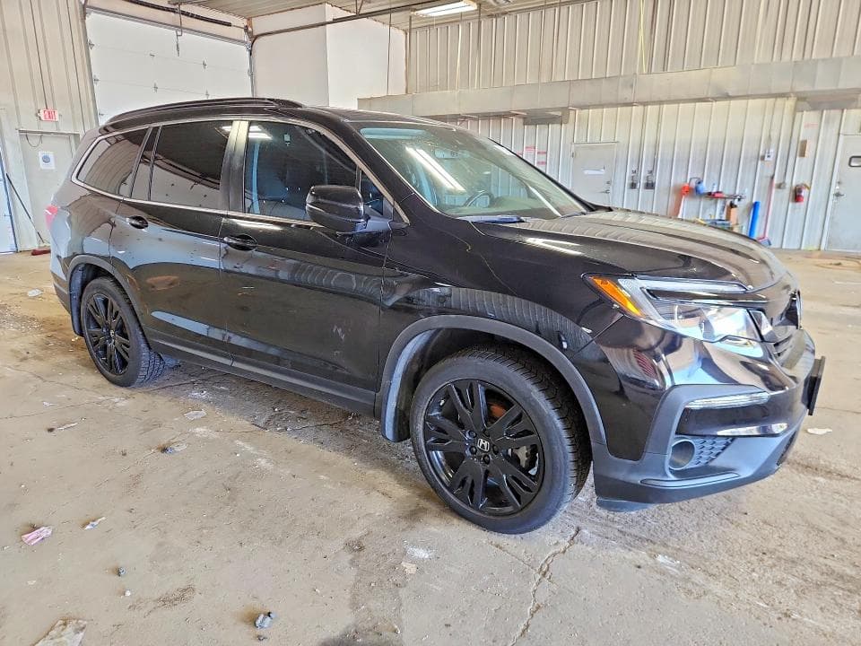 2021 HONDA PILOT SE 4
