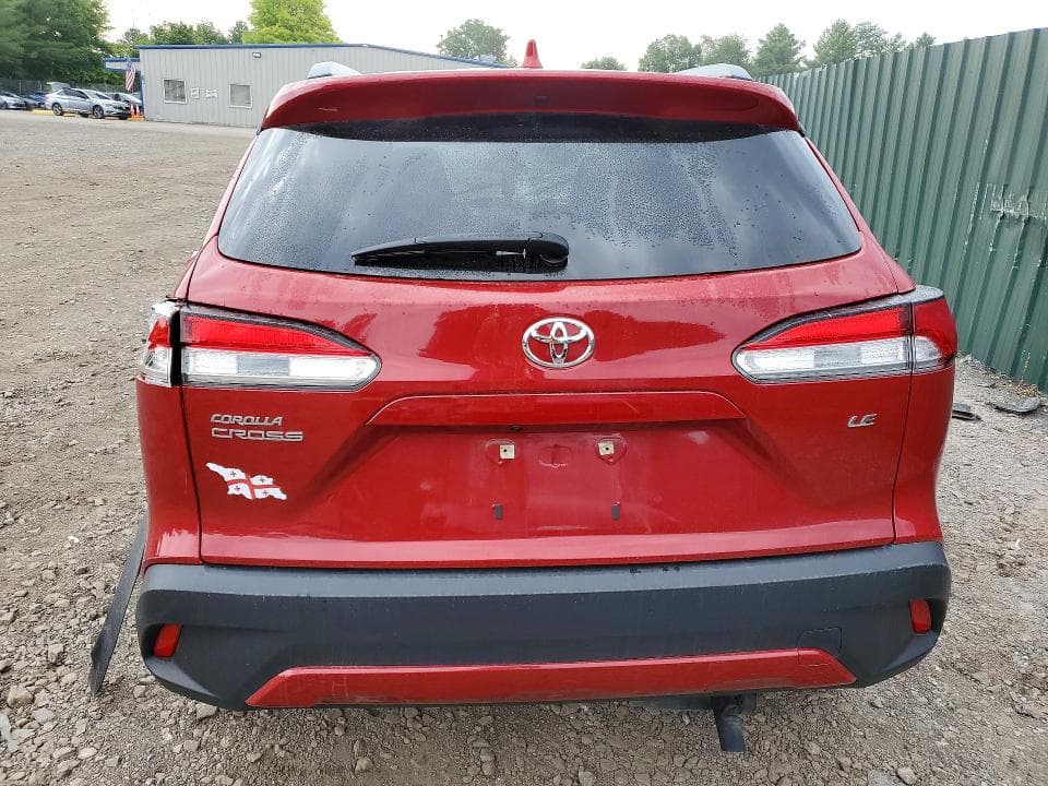 2022 TOYOTA COROLLA CROSS LE 6