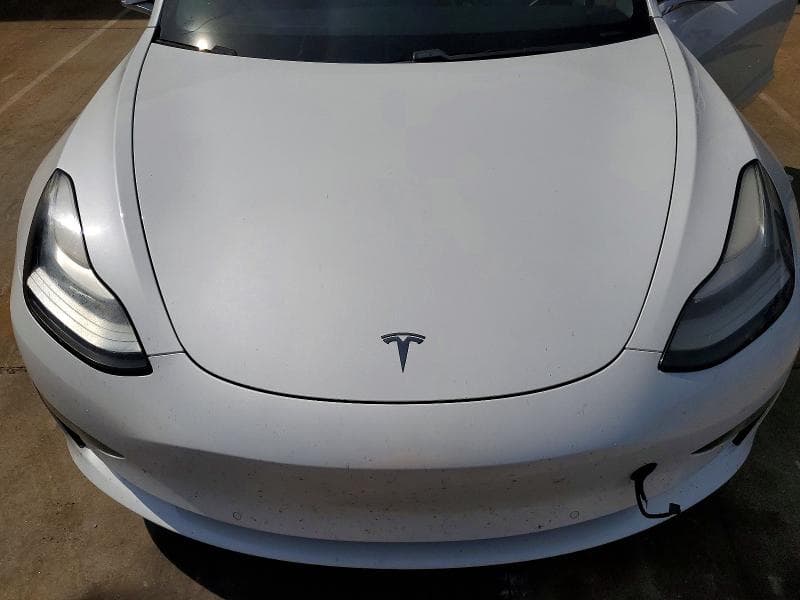 2018 TESLA MODEL 3 12