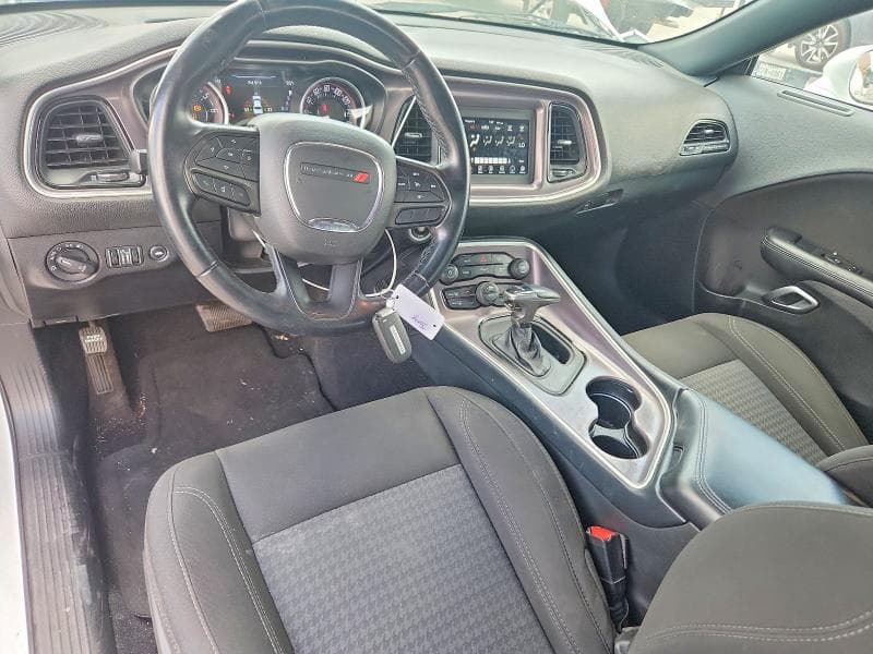 2021 DODGE CHALLENGER SXT 8