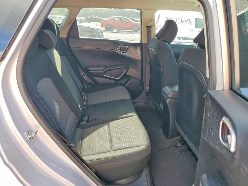 2020 KIA SOUL S 11