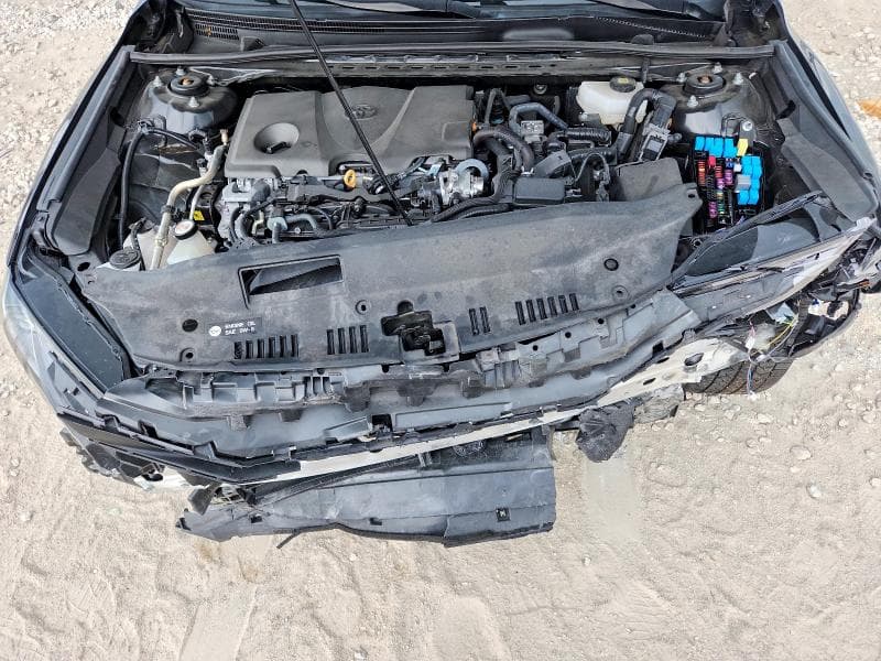 2025 TOYOTA CAMRY SE 11