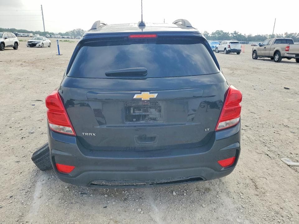 2020 CHEVROLET TRAX 1LT 6