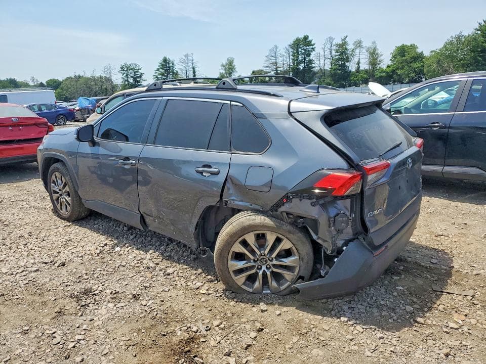 2021 TOYOTA RAV4 XLE PREMIUM 2