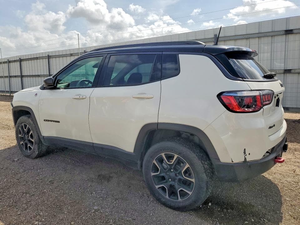 2019 JEEP COMPASS TRAILHAWK 2
