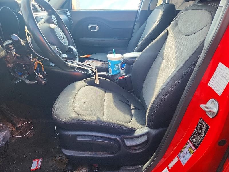 2019 KIA SOUL + 7