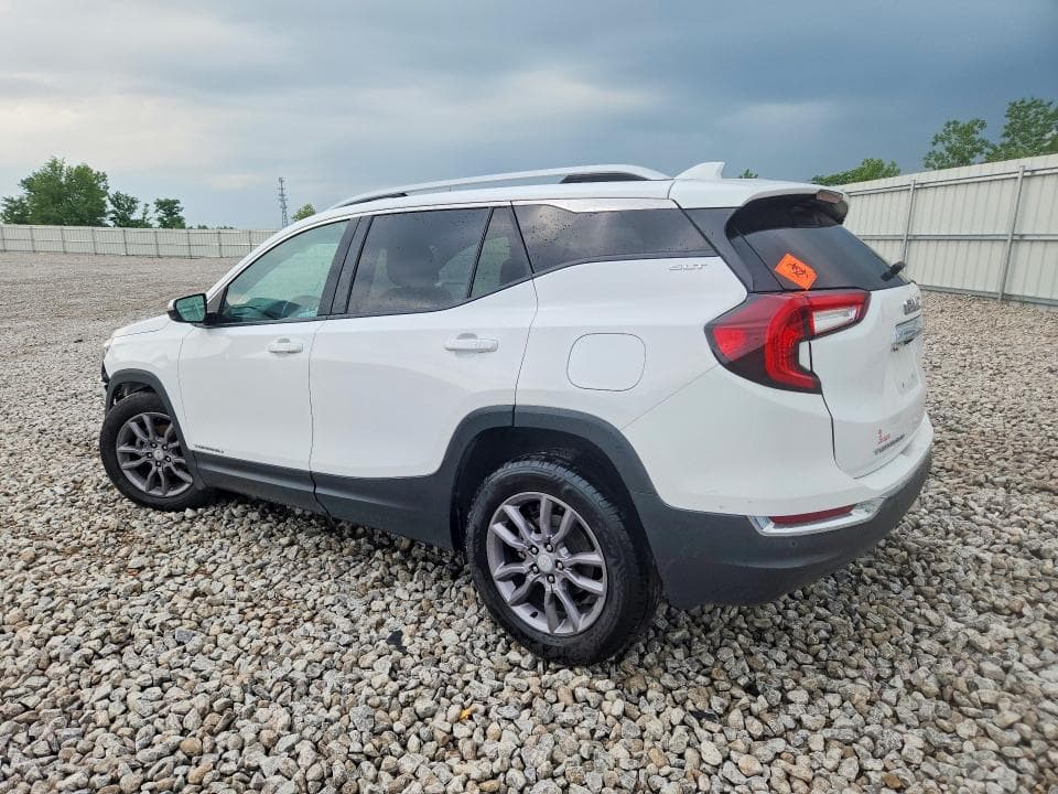 2023 GMC TERRAIN SLT 2