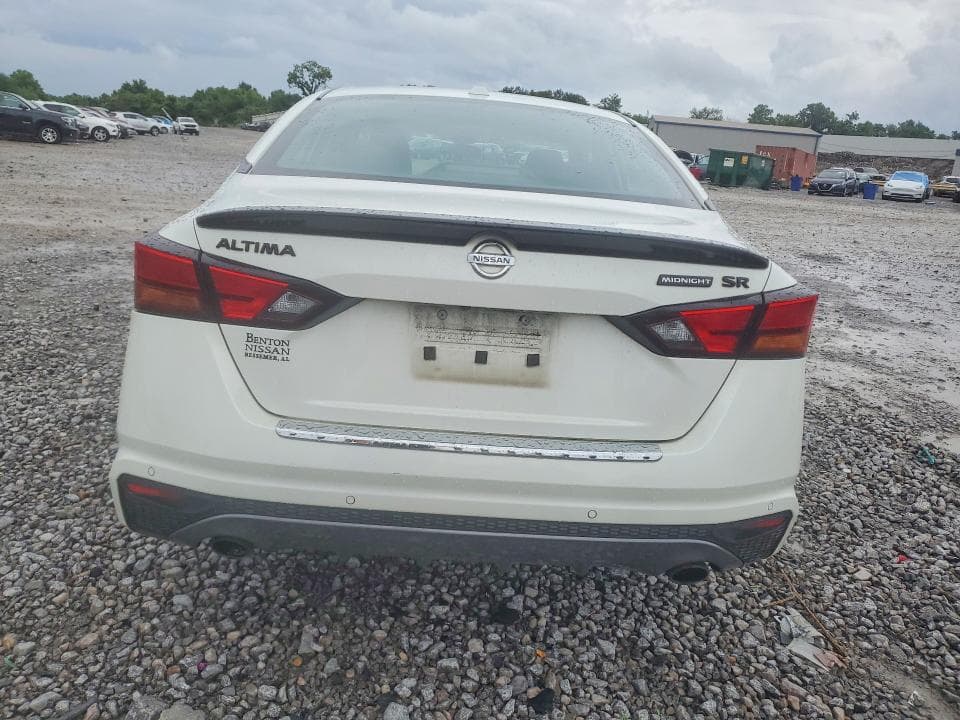 2022 NISSAN ALTIMA SR 6