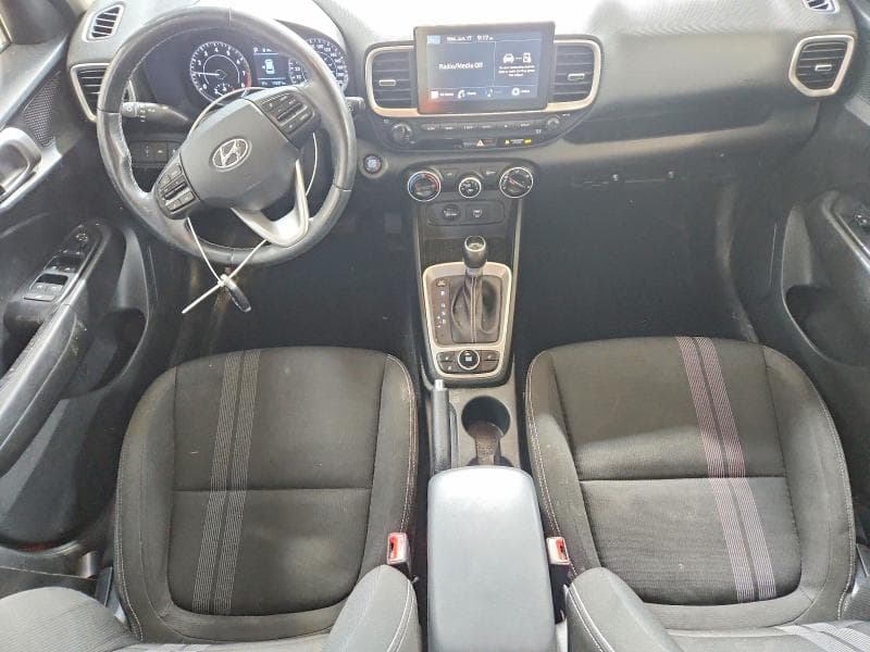 2021 HYUNDAI VENUE SEL 8
