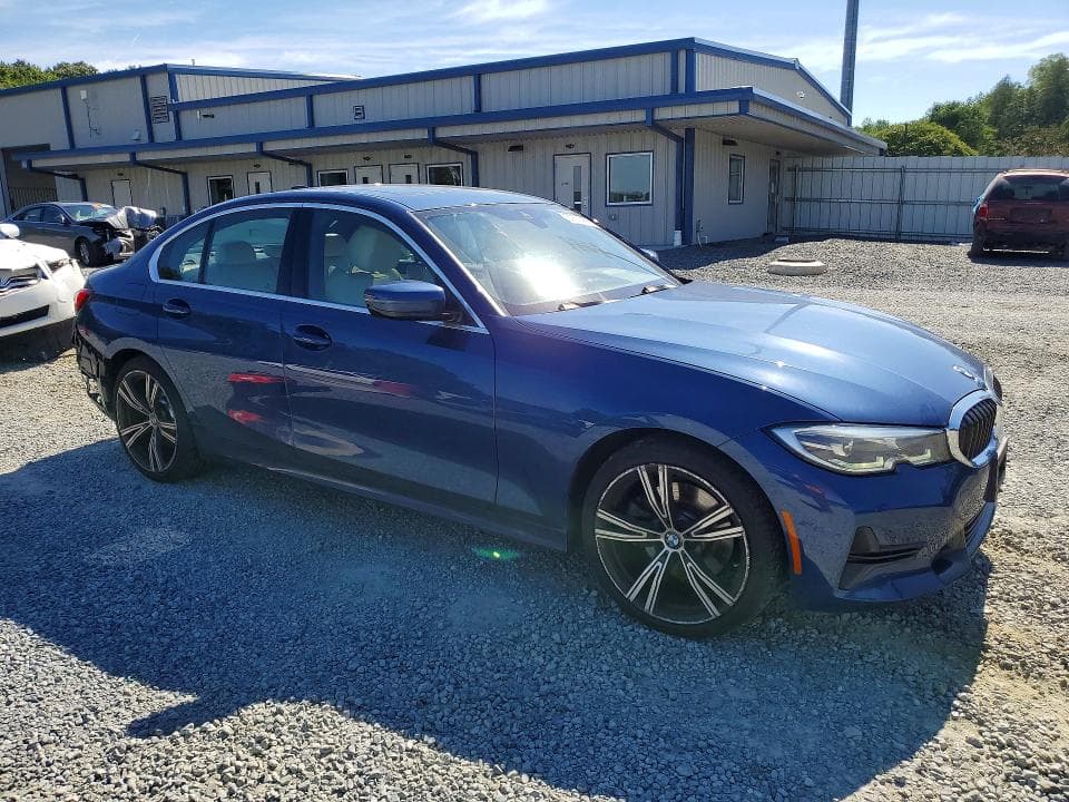 2021 BMW 330XI 4