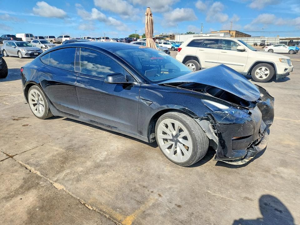 2022 TESLA MODEL 3 4