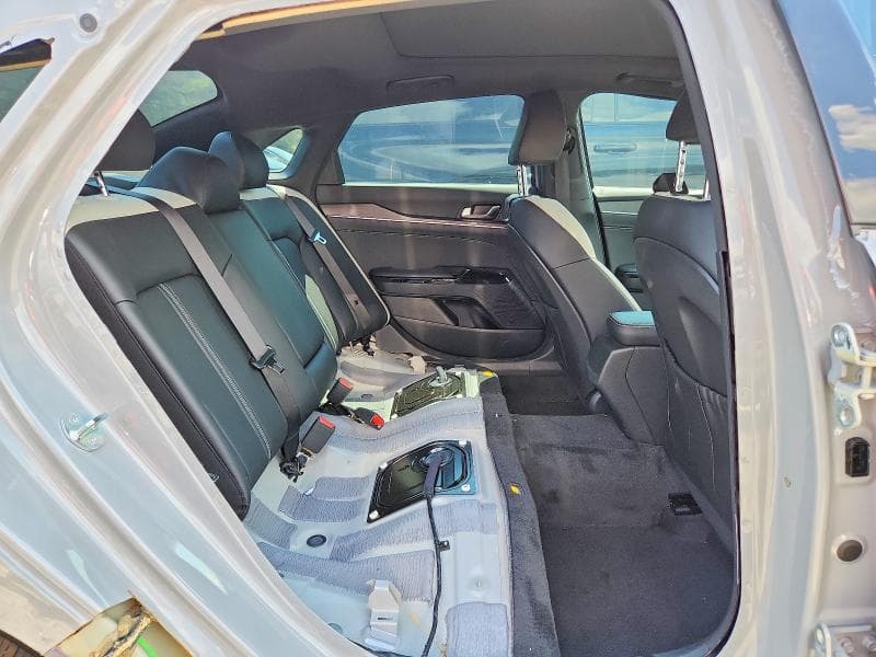 2025 KIA K5 GT LINE 10