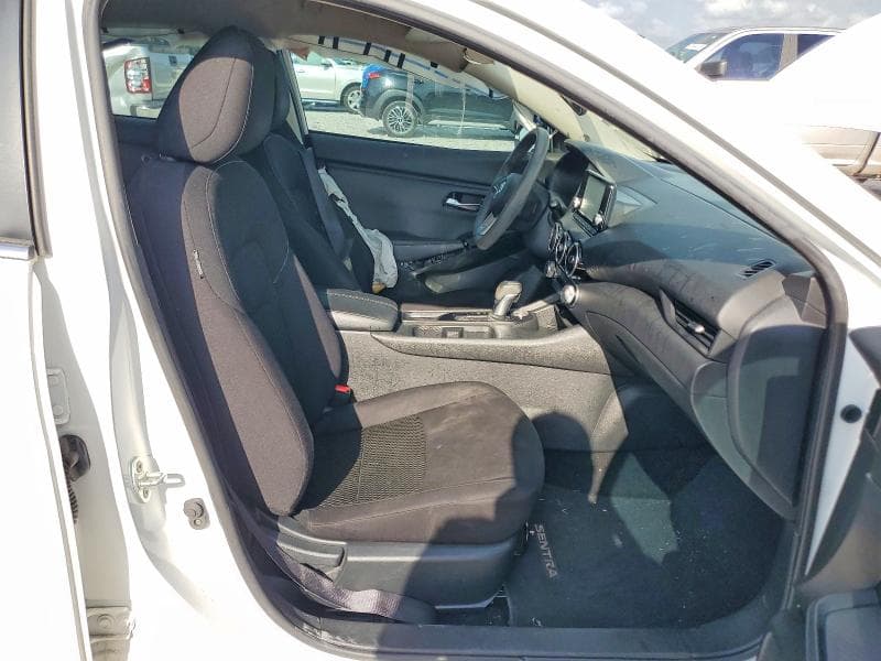 2022 NISSAN SENTRA S 7