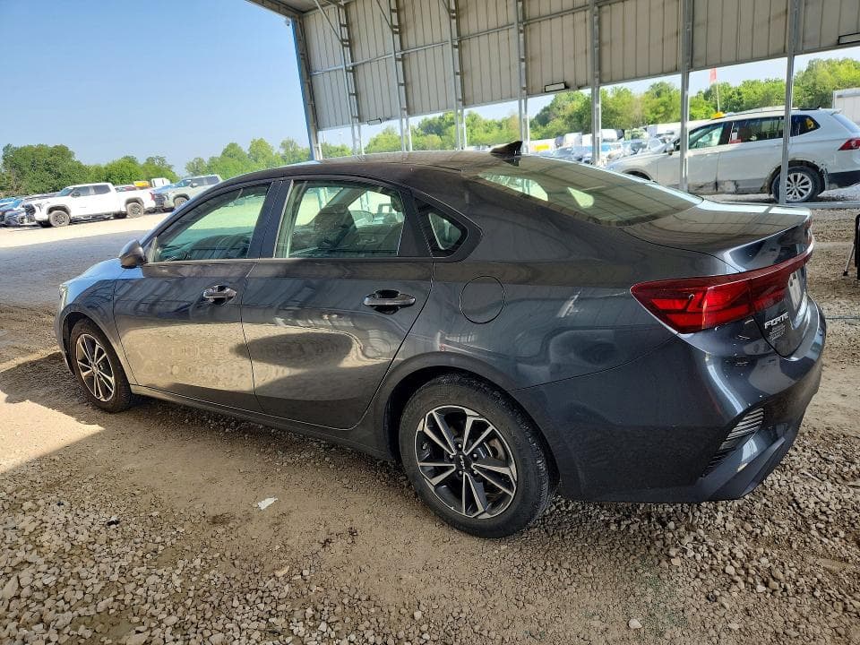 2024 KIA FORTE LXS 2