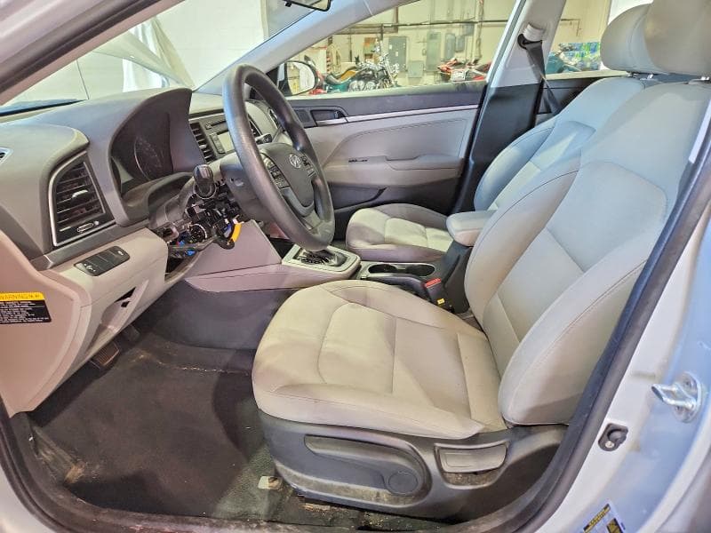 2017 HYUNDAI ELANTRA SE 7