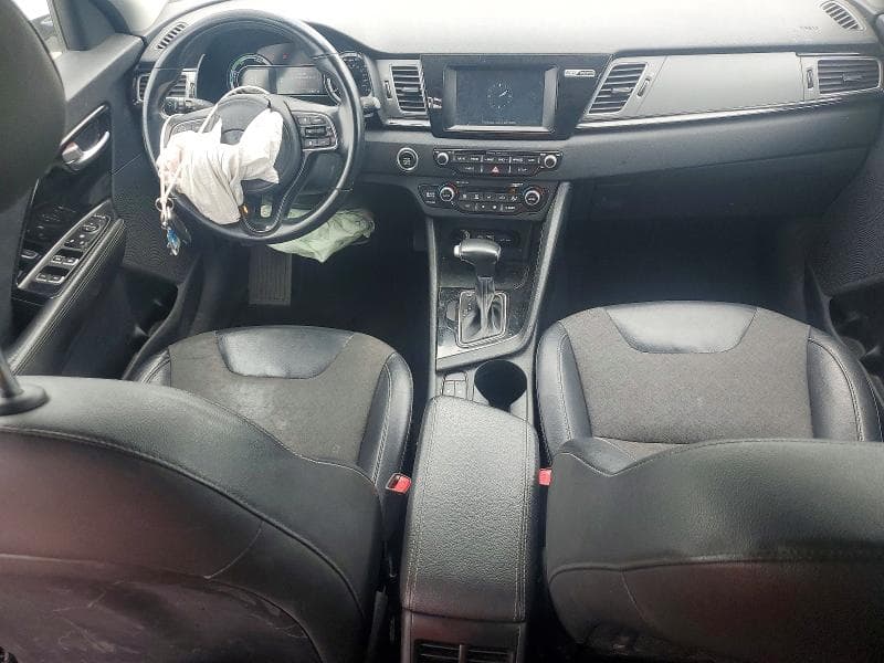 2018 KIA NIRO EX 8