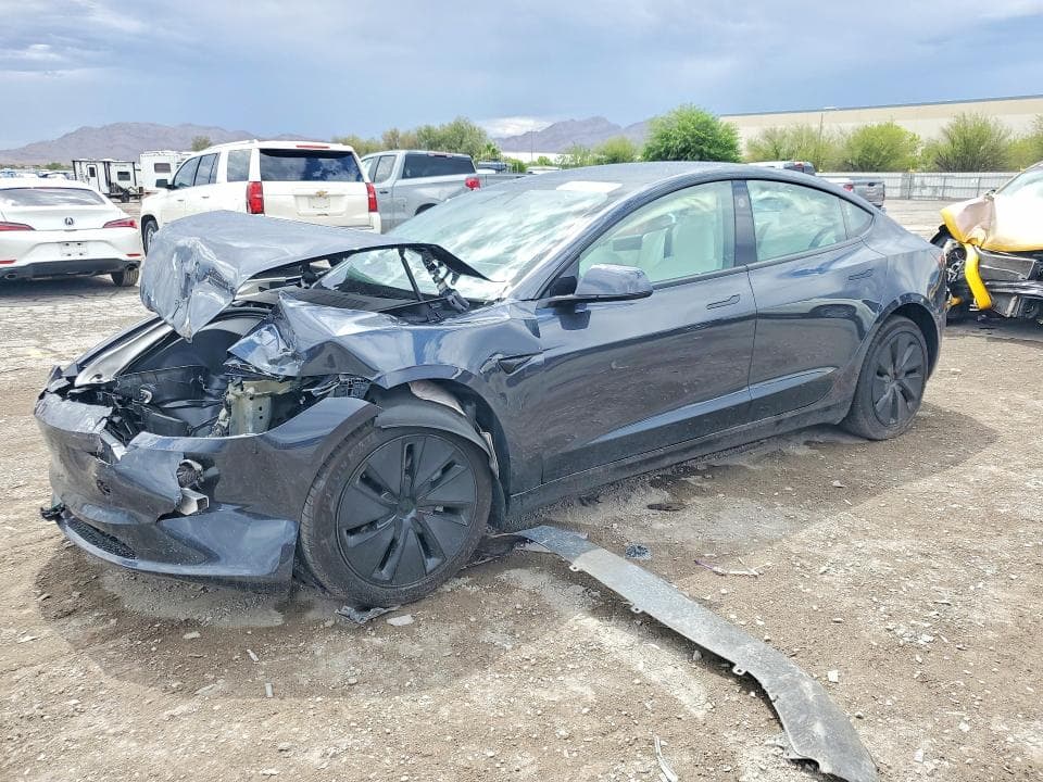 2026 TESLA MODEL 3 - 1