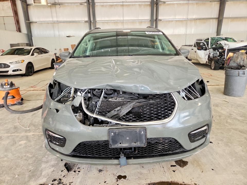 2021 CHRYSLER PACIFICA TOURING L 5