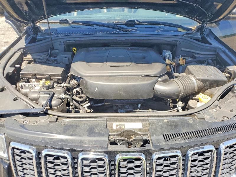 2020 JEEP GRAND CHEROKEE LAREDO 12