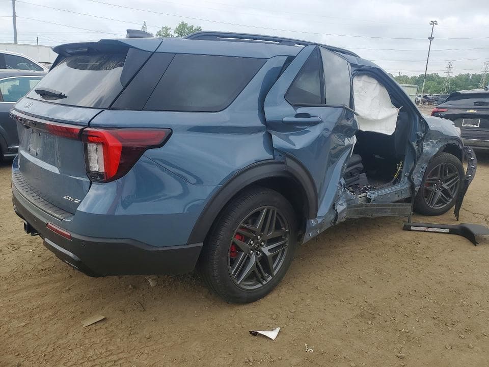 2025 FORD EXPLORER ST-LINE 3