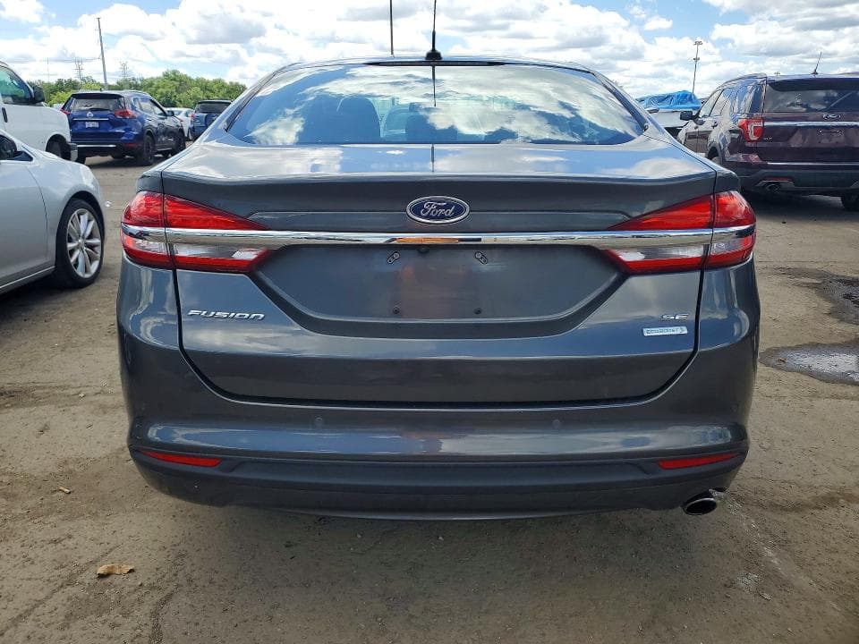 2018 FORD FUSION SE 6