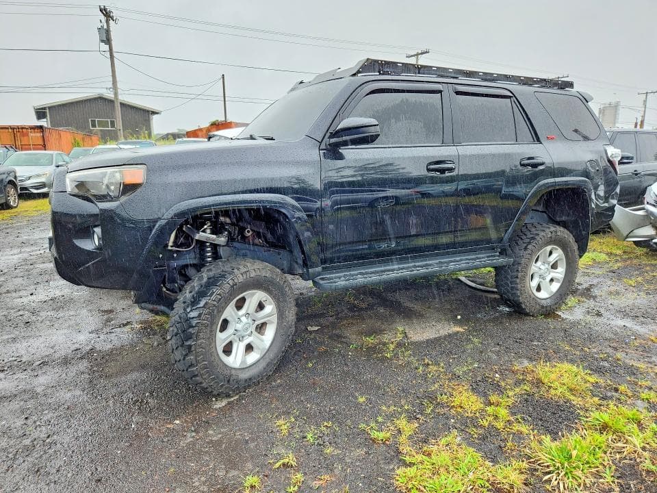 2018 TOYOTA 4RUNNER SR5 - 1