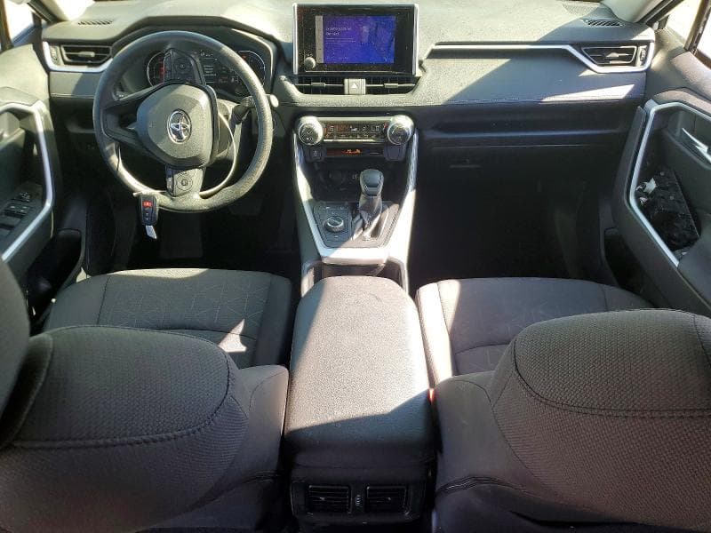 2023 TOYOTA RAV4 HYBRID XLE 8