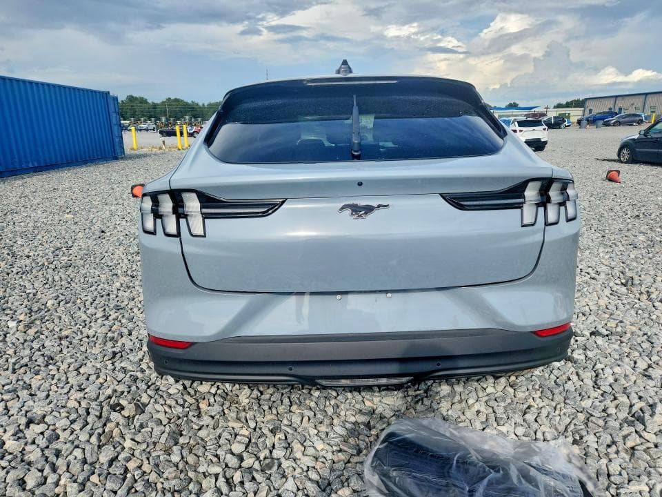 2025 FORD MUSTANG MACH-E PREMIUM 6
