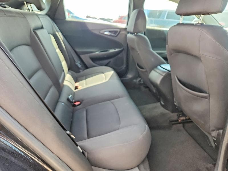 2018 CHEVROLET MALIBU LS 10