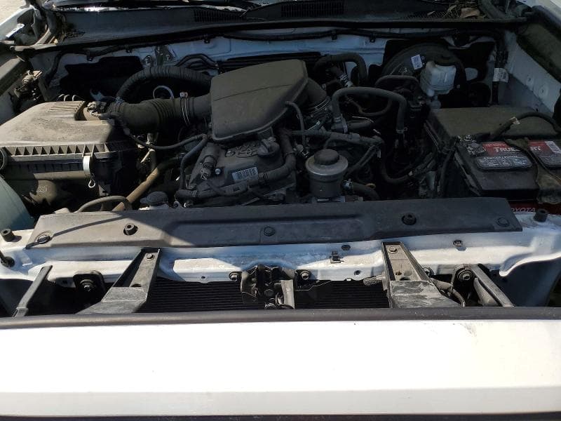 2022 TOYOTA TACOMA SR 11